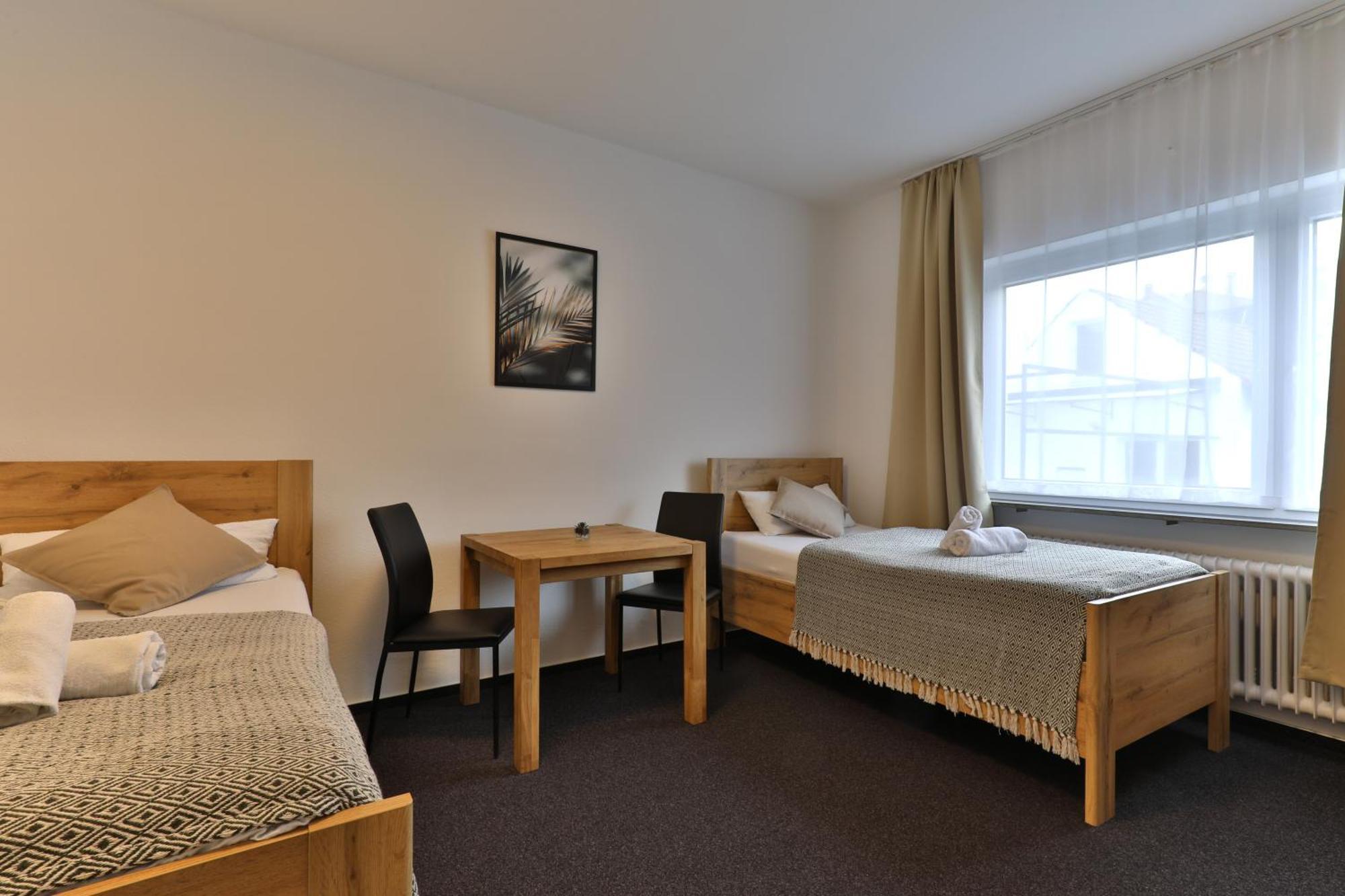 Moderne Ferienwohnungen - Service Wie Im Hotel Göppingen Eksteriør bilde