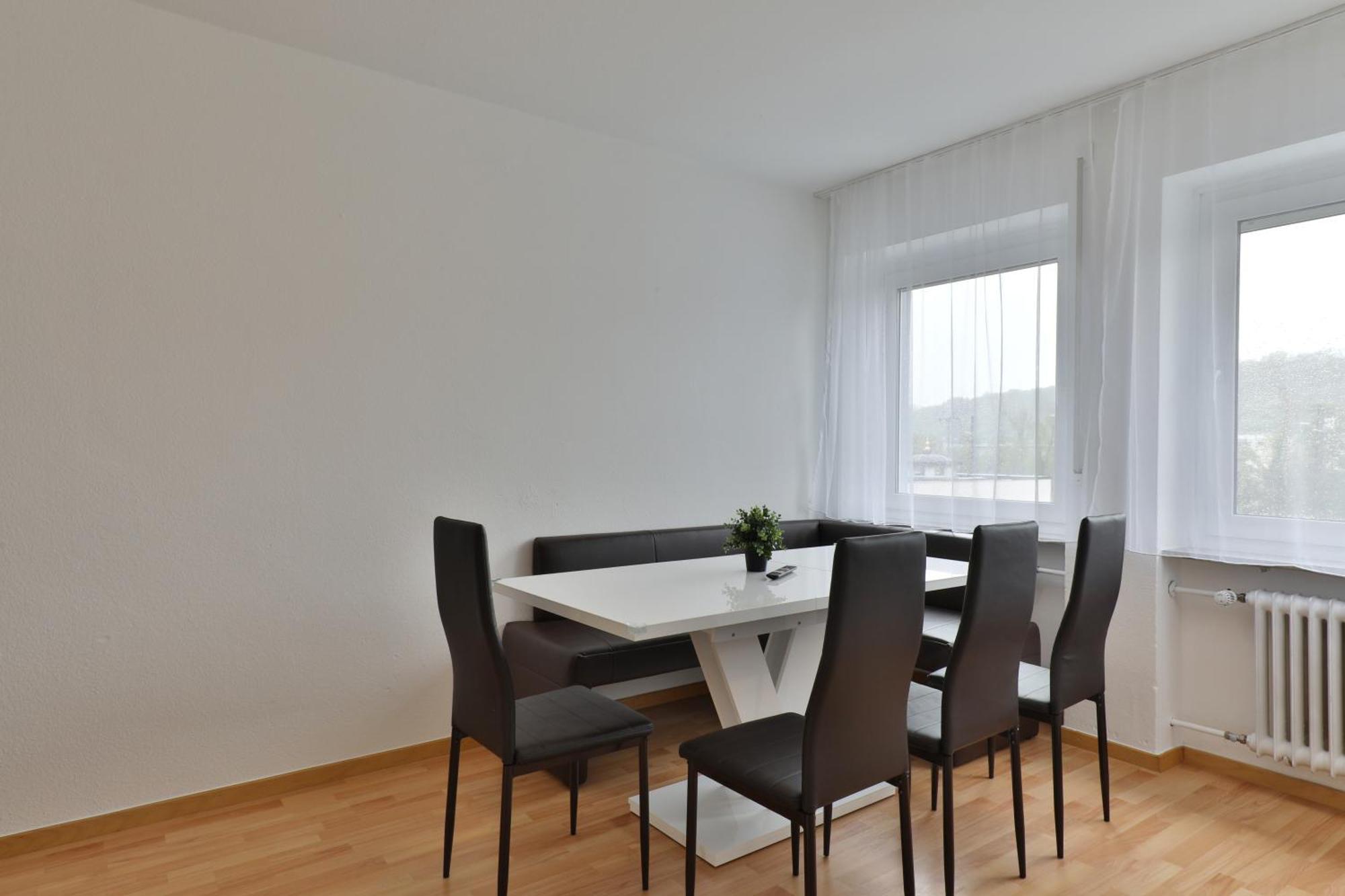 Moderne Ferienwohnungen - Service Wie Im Hotel Göppingen Eksteriør bilde
