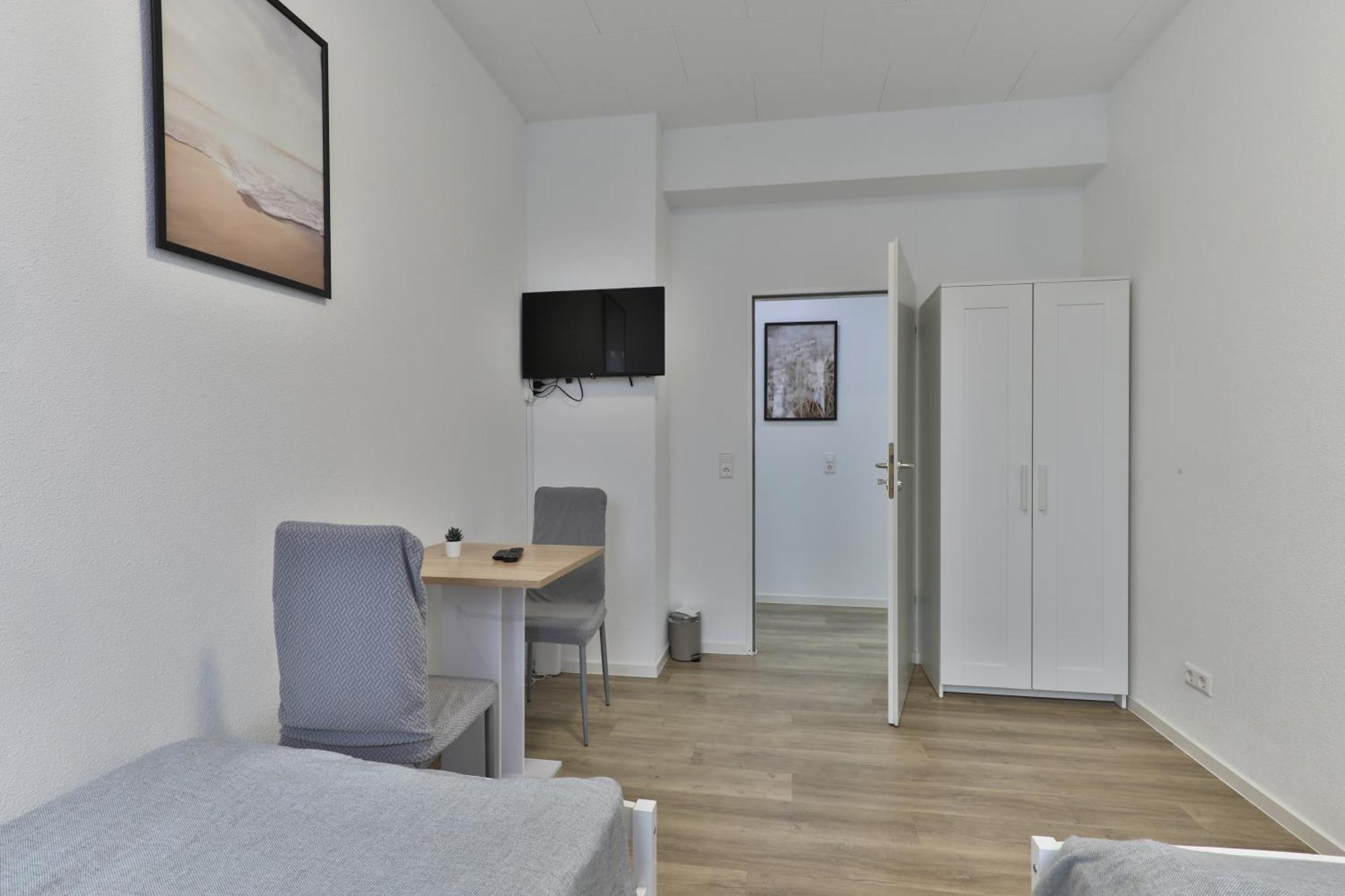 Moderne Ferienwohnungen - Service Wie Im Hotel Göppingen Eksteriør bilde