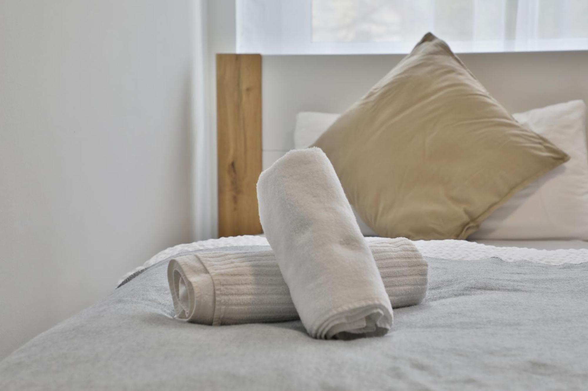 Moderne Ferienwohnungen - Service Wie Im Hotel Göppingen Eksteriør bilde