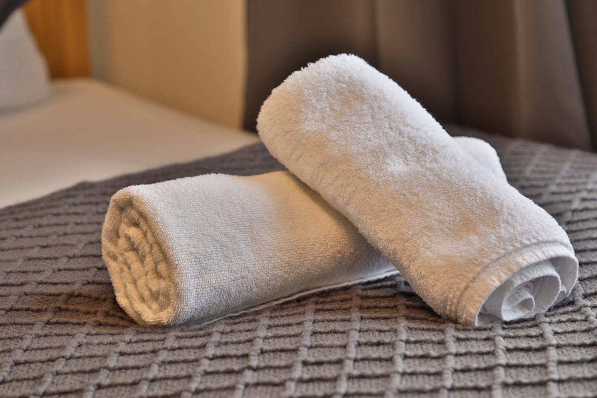 Moderne Ferienwohnungen - Service Wie Im Hotel Göppingen Eksteriør bilde